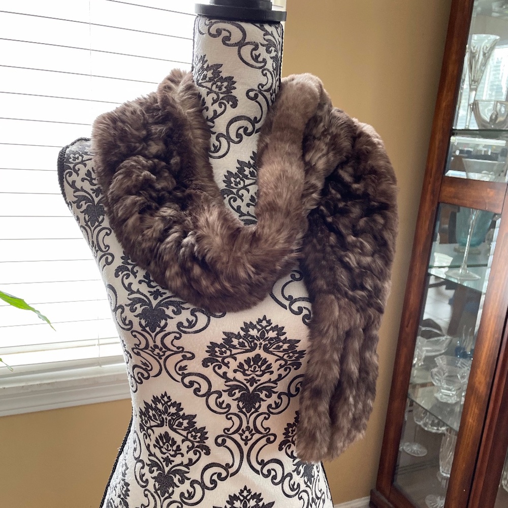 Genuine Rabbit Scarf - Like New - Picture 3 of 6